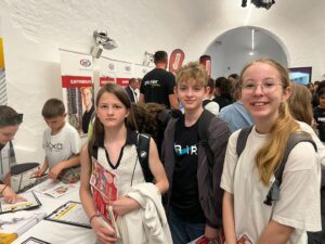 Berufe zum Angreifen: 2ab bei AK Kids Messe